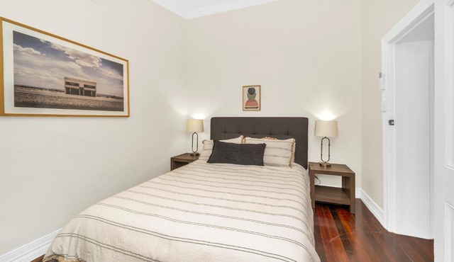 Comfy Heritage Cottage in Gawler South, spacious with 3 bedrooms and close to city train, shops and dining
