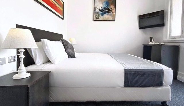 Commercial Motel
