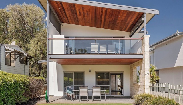 Contemporary Quindalup Beachside Escape.