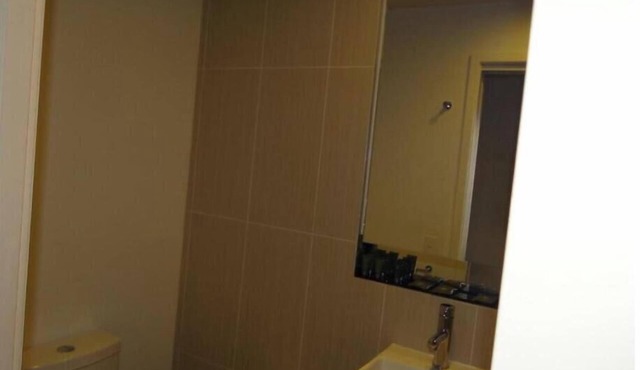 Contemporary Studio Apartment Near Melbourne CBD