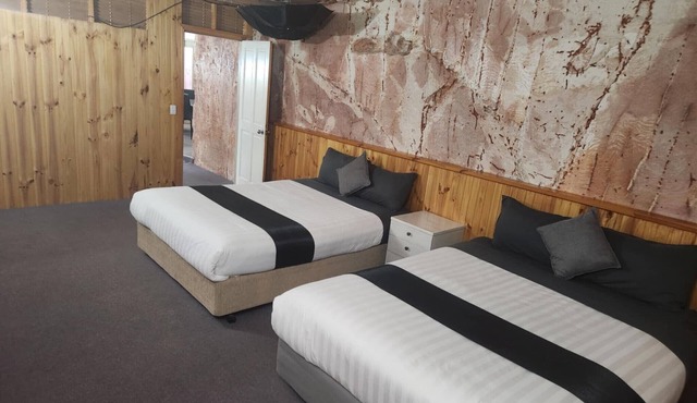 Coober Pedy Experience Motel