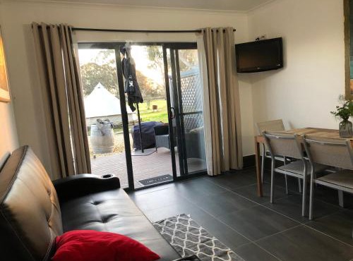 Coonawarra Ensuite Unit A