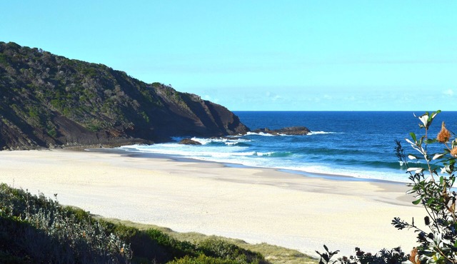 'Coopernook' absolute beachfront property on Blueys Beach