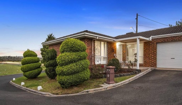 Corner Cottage