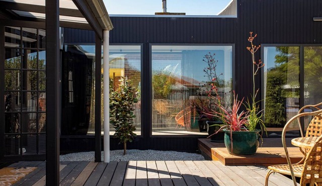 Cosy 3-Bedroom Escape with Outdoor Bliss