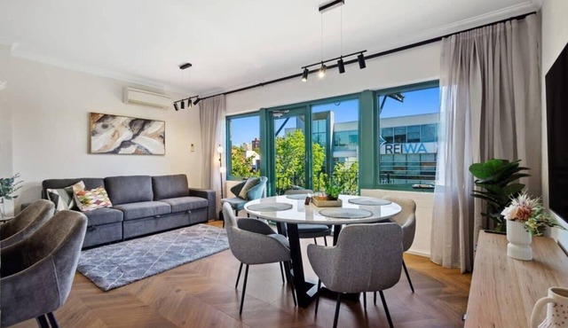 Cosy Apt in Subiaco with Free Parking