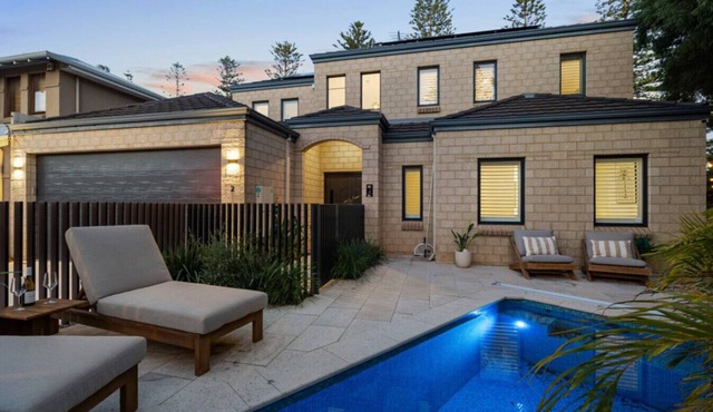 Cottesloe Shorehouse
