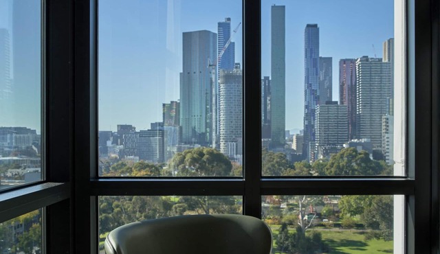 Courtyard By Marriott Melbourne Flagstaff Gardens