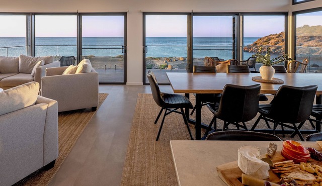 Cove Landing Ocean View Apt-01 Karatta Sleeps 4