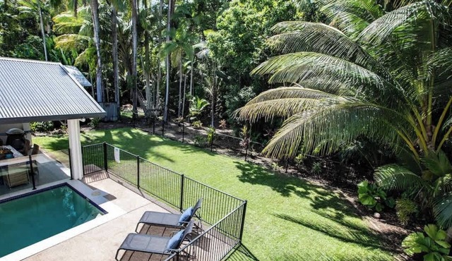 Cowrie Beach House Port Douglas