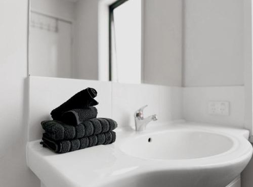 Cozy studio, Pet free, Budget friendly Canberra