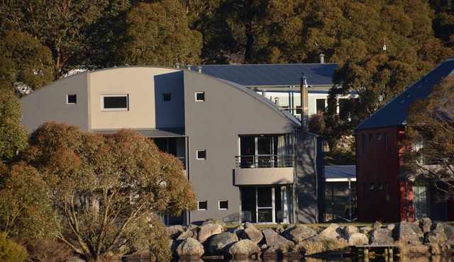 Crackenback 27 located in Lake Crackenback