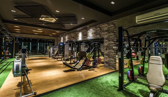 Cresco Hotel Buriram in Buriram
