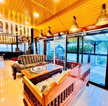 Crystal Sea Villa in Ko Larn