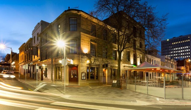 Customs House Hotel