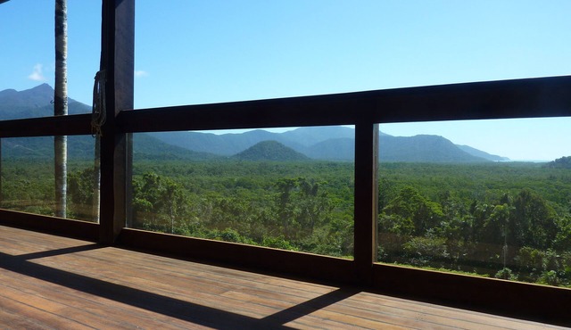 Daintree Holiday Homes - La Vista - Private Pool & Jet Spa - Ocean Views