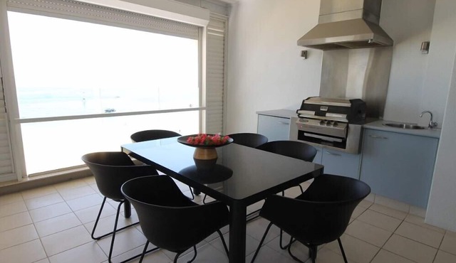 Deep Blue 15 Apartment Moreton island