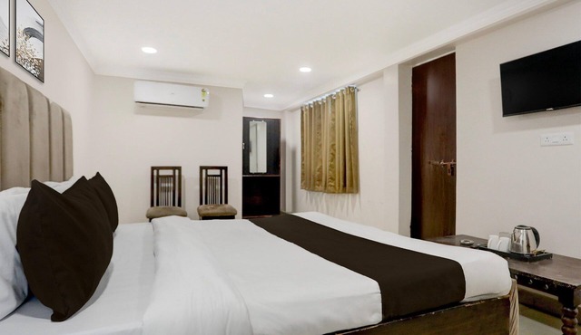 Deluxe Heritage Hotel
