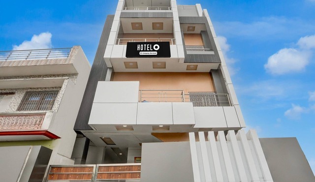 Deluxe Mohini Guest House