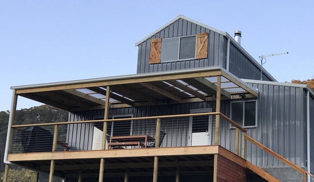 Derby Digs Barn