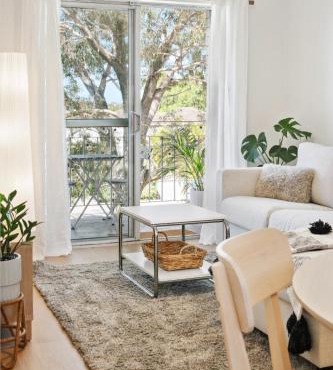 Designer 2BR Apartment Near Scarborough Beach