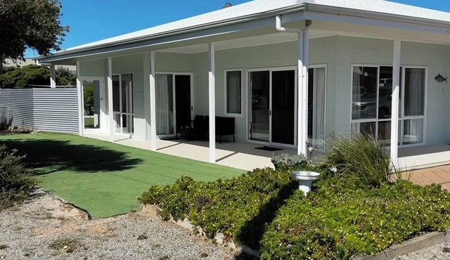 Diamond View Beach House