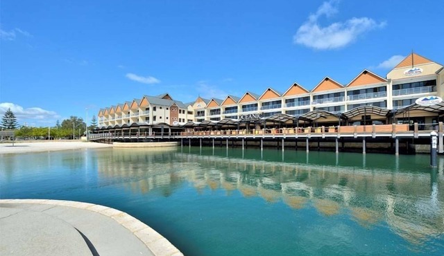 Dolphin Quay Apartments