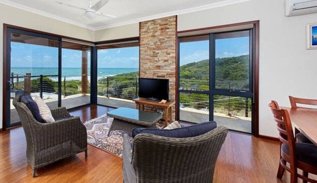 Dolphin Views - amazing ocean views