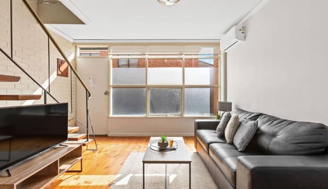 Domi Rentals - The Murra Apartments