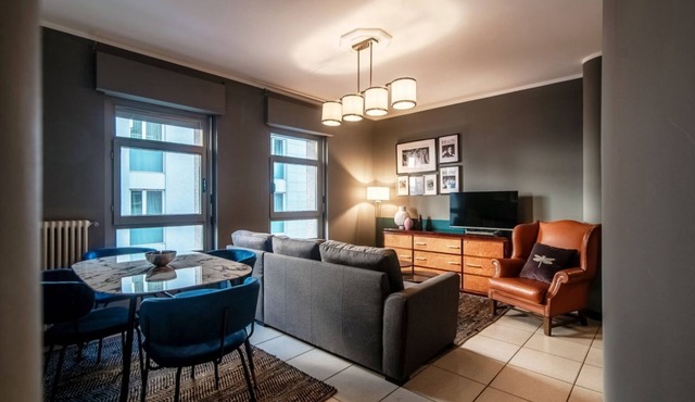 Downtown Apartment 1 min from the lake and Piazza Duomo (HOME N.5) in Como