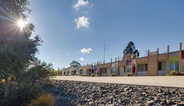 Drouin Motel