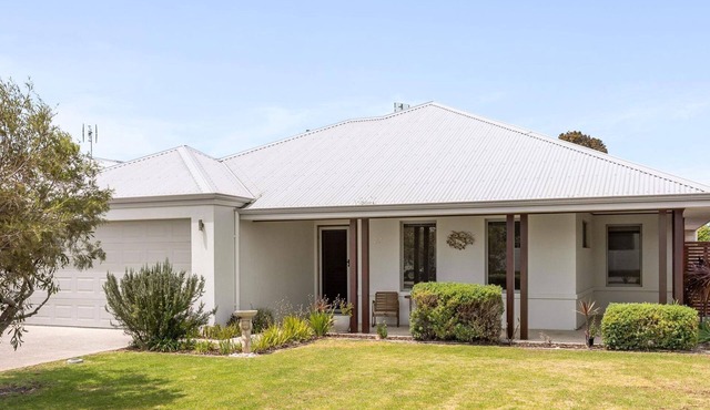Dunsborough Drift ~ Close to Beach Family Escape