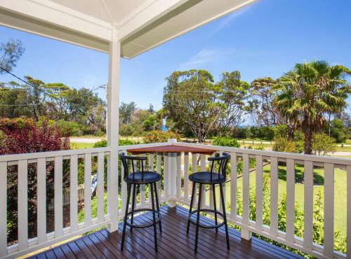 Eagles Point - Water Views - Pet Friendly