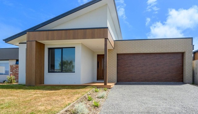 Eco Elegance in Cape Paterson