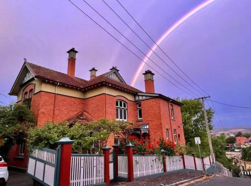 Elsmere Heritage Gardens & Accom