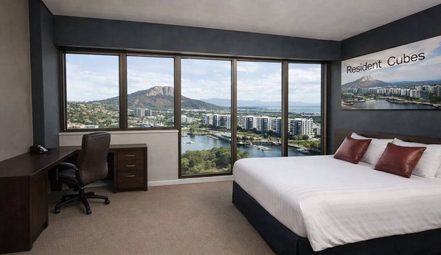 Executive King Room CBD Townsville