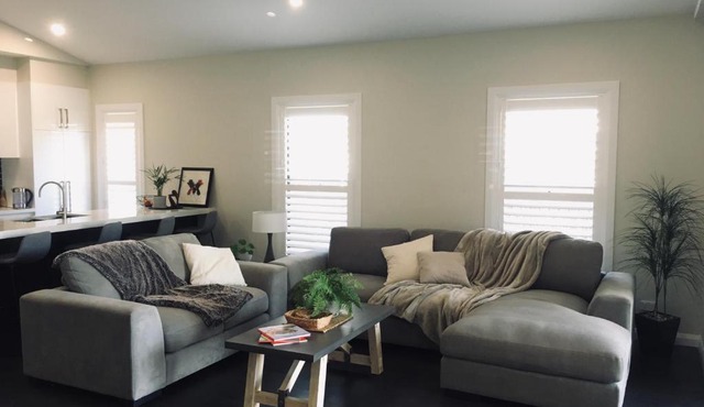 Executive Villa, private 2 bedroom in ideal location