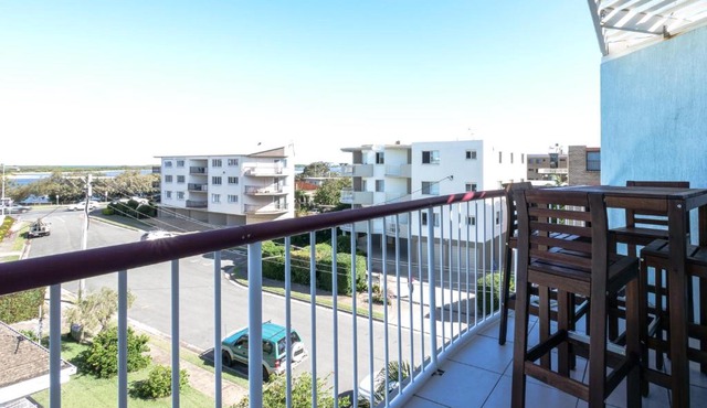 Explorer Cove Unit 6 31 Kennedy Pde