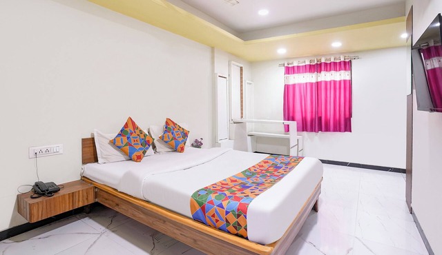 Fabhotel Aarvi Inn in Chhatrapati Sambhajinagar