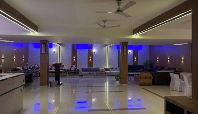 Fabhotel Aravali Residency in Gurugram