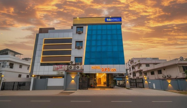 FabHotel DPS International in Allahābād