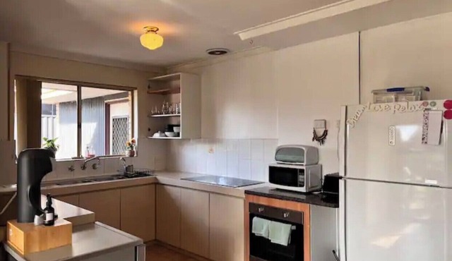 Family & Pet Getaway Lakeside House with Enclosed Yard