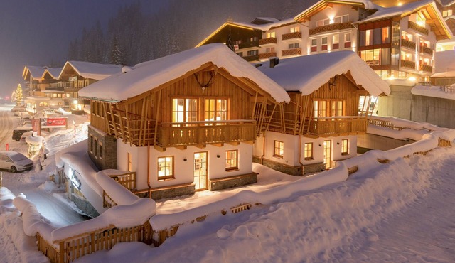 First Peak luxury chalet incl. sauna in Zauchensee