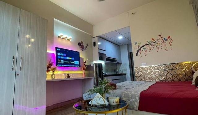 Flat in Greater noida Premium stay paramount in Greater Noida