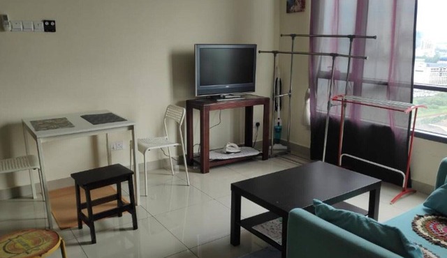 Flexis Studio 1, One South Seri Kembangan, Free Wifi, Lakevie in Seri Kembangan
