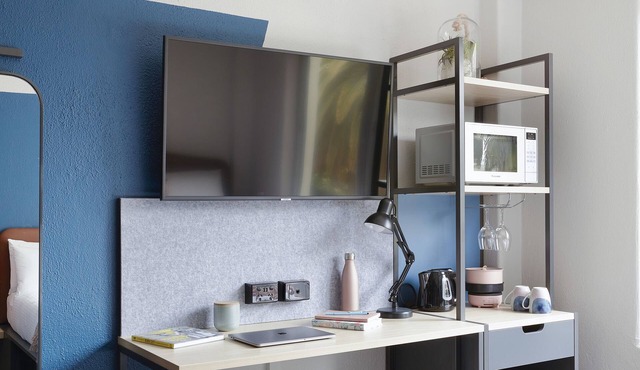 Fully Furnished Studio Rooms with included Leisure Facilities & Utilities