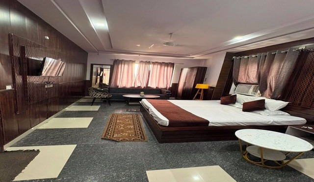 Gayatri Seva Dham in Vrindavan