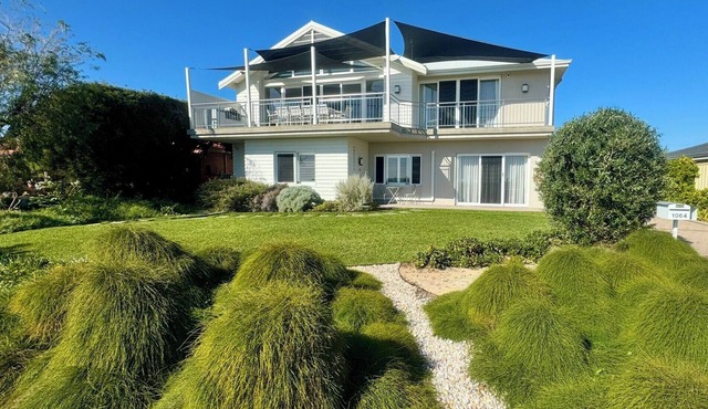 GEOGRAPHE SAILS - Luxury Beachfront Busselton