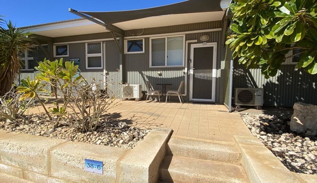 Getaway Villas Unit 38-6 - comfort on a budget