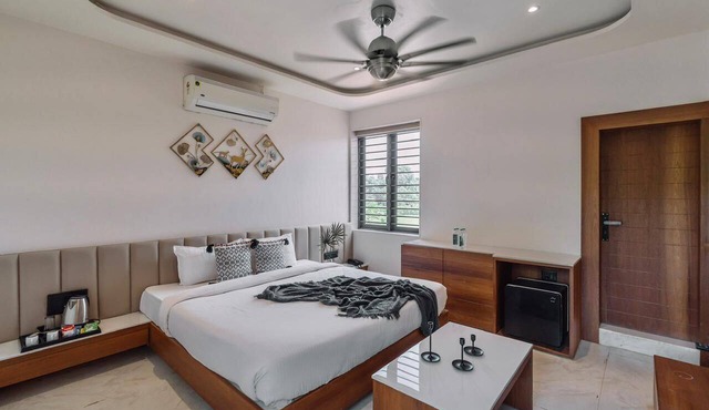 GIR VIHAR RESORT in Talala
